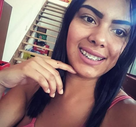 Evelim Alves pornstar top pictures