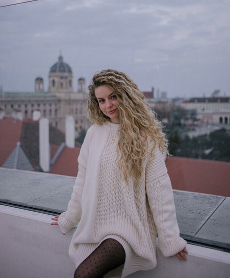 Dalmalaluna star sex images