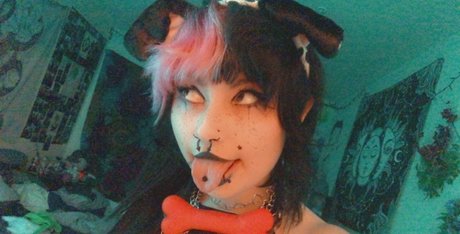 kitibratx xxx pornstar photo