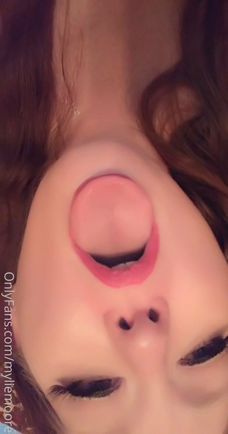 myliemoore pretty star archive