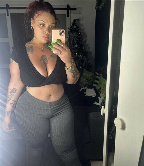 Krisssss__x nudes star picture