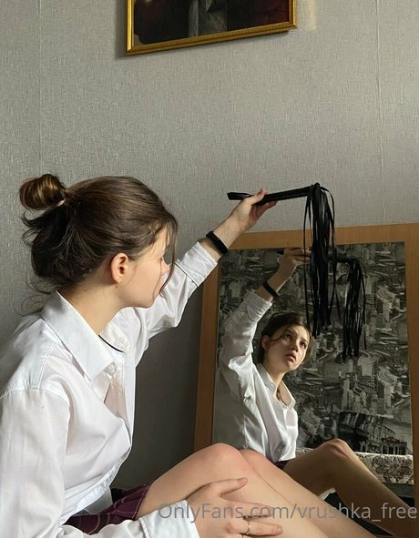 vrushka free model erotic photo