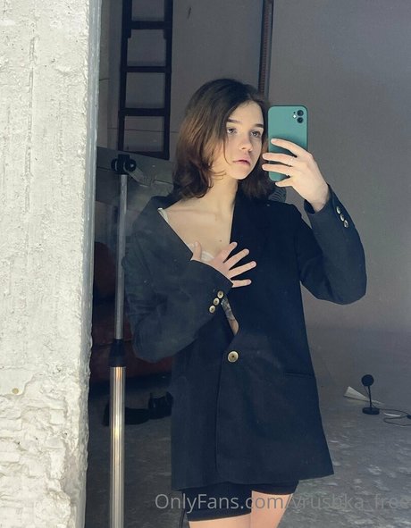 vrushka free model art pictures