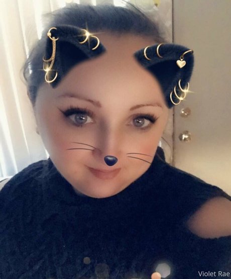 naughty kitten84 nude star image