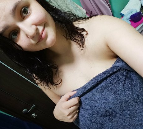 littlebbuunny free pornstar pictures