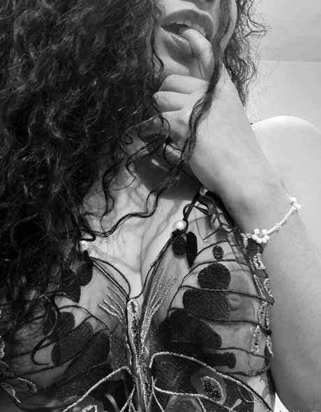 agatha dolly2 model high quality archive