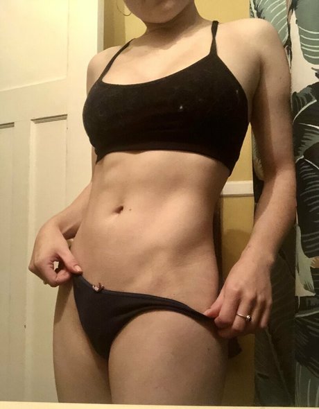 daphnedaniels1 model erotic pic