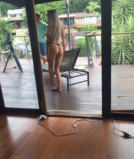 Jordan Cave naked star gallery