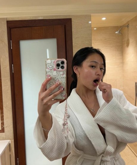 arabella vei nudes model images