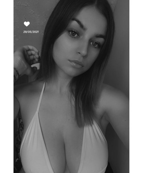 striptease onlyfans beautiful galleries