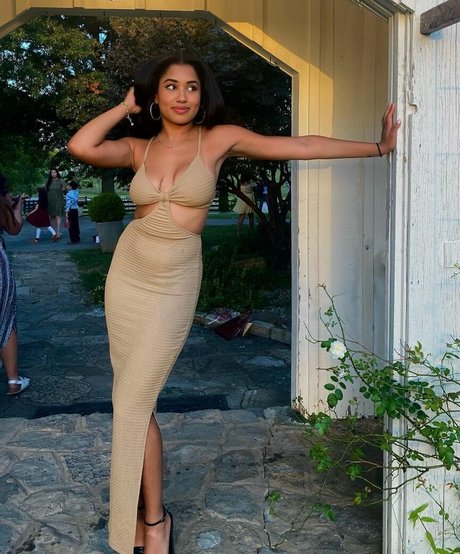 Emma Regala perfect model photos