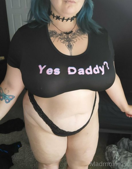 madmoxie112 high quality model archive