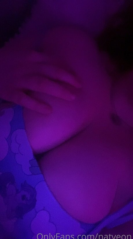 Natveon model adult photos