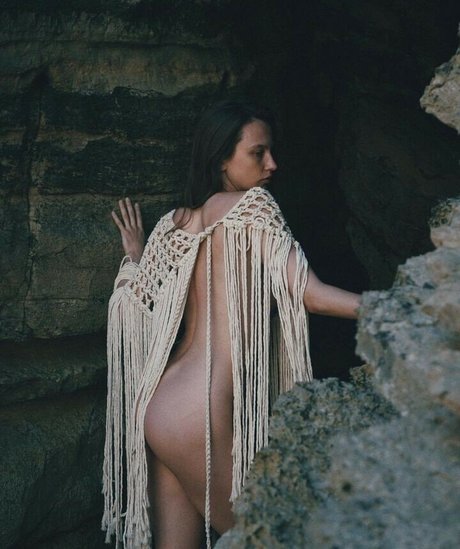 Kateryna Kaminska naked model pictures