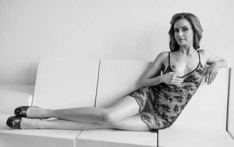 Corinna Munzhuber hd pornstar img