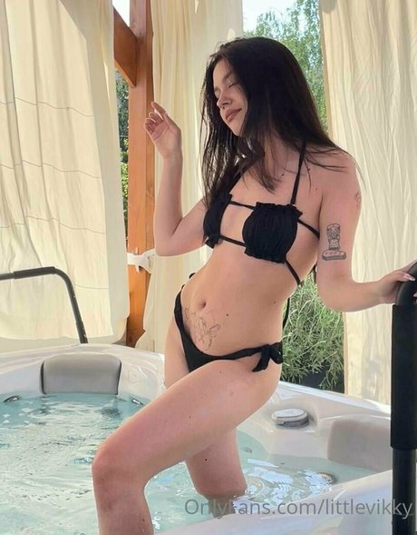 littlevikky sex actress img