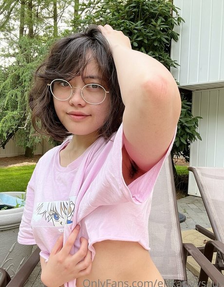 erikasivysaur free actress photo