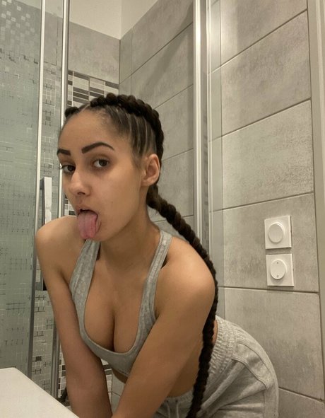 Messrineee pretty model images