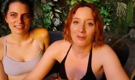 Tokidoki Traveller erotic actress photo