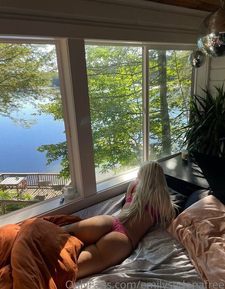 emilysedonafree star nude pics