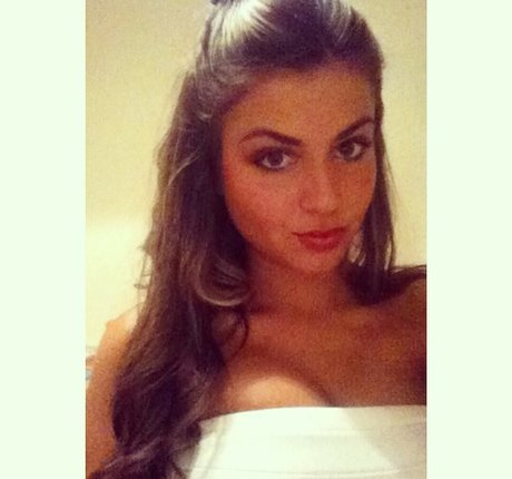 Lauren Fardon pornstar high quality pics