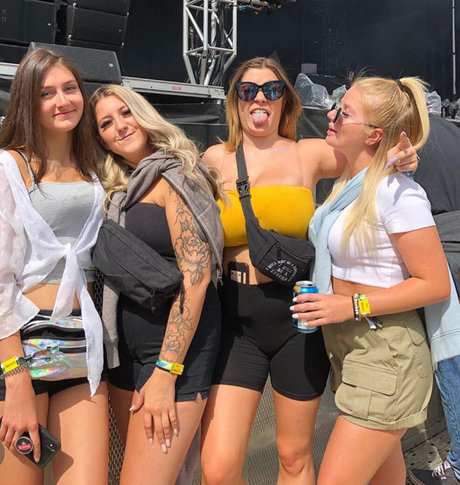 Alexia C top star gallery