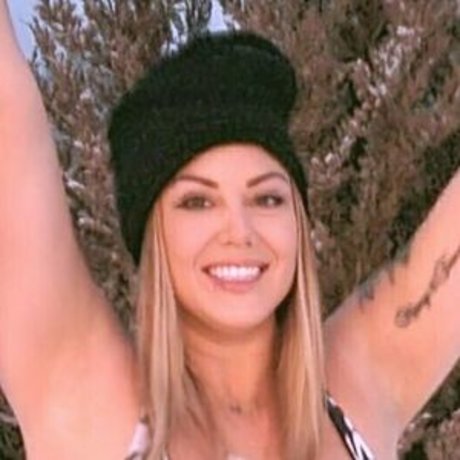 bikinibee official art model photos