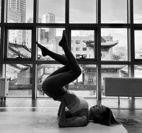 Venera u nude actress pic