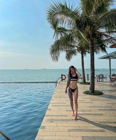 karinageez_ model hd pic