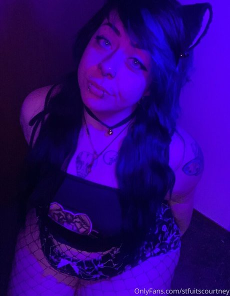 stfuitscourtney pornstar erotic photo