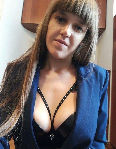 lilyapricot top pornstar photos