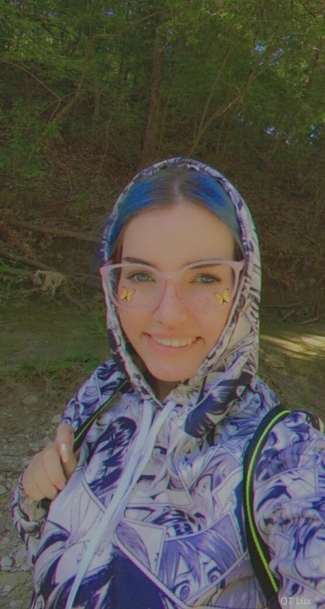 qtlux model exclusive photos