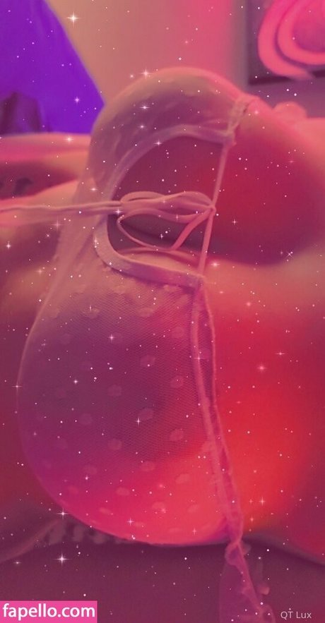 qtlux top actress photo