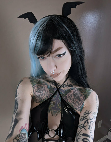 xthefragile hot actress pictures