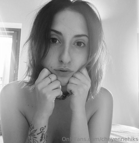 cheyennehiks star nice pic