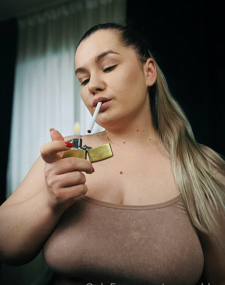 evegoddes pornstar nude picture