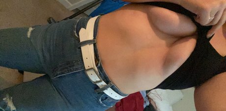 sarahssecrets hot star photo