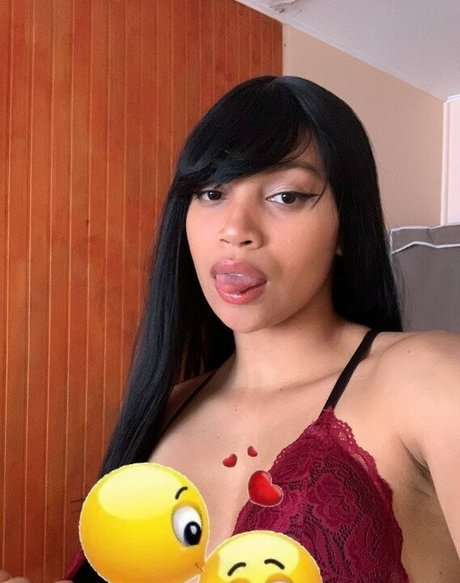 Thami star sexy photos