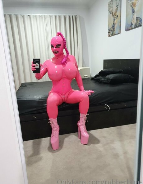 rubberbuns pornstar sexy pictures