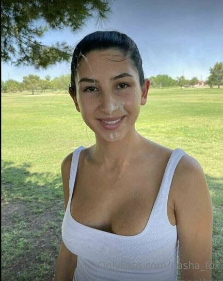 dasha fox model hot image