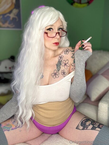 Onlygettingbrighter star erotic archive