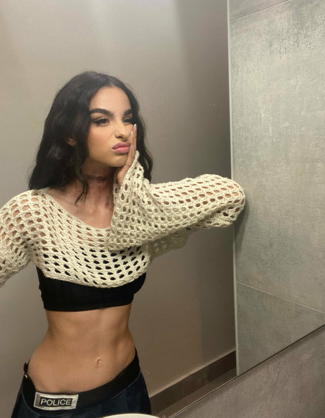 daliluu free actress pics