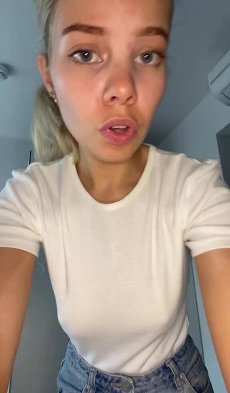 Kailaisnotfamous star exclusive image