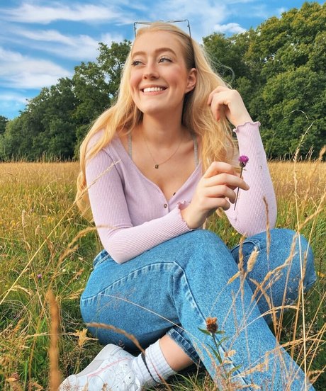 Lotten Sheppard model picture