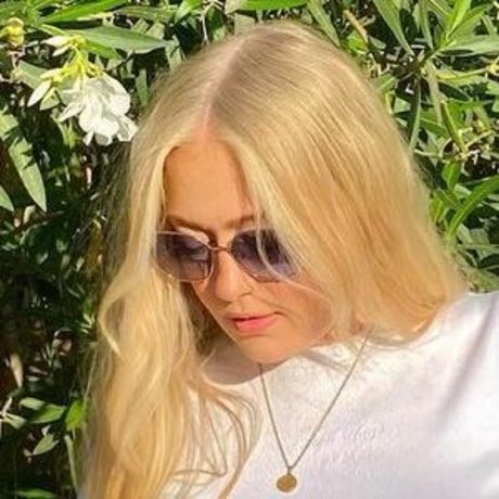 Lotten Sheppard nudes star images