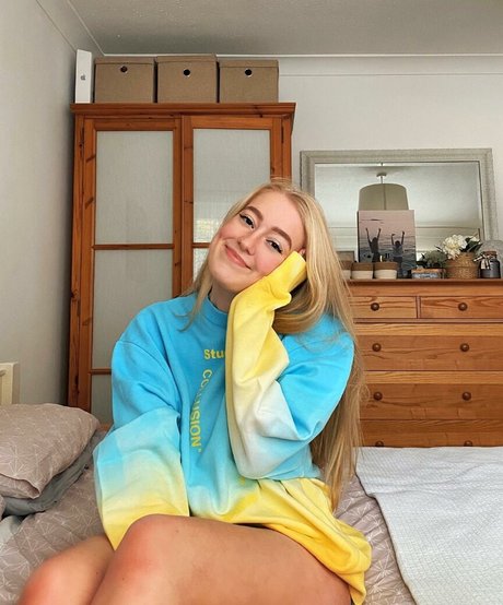 Lotten Sheppard nice star gallery