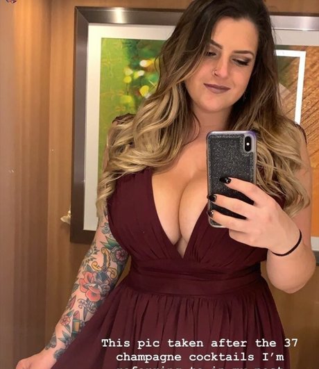 Chelsea Hammill free actress images