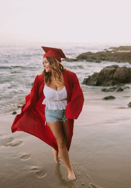 Emma R B Profile pic