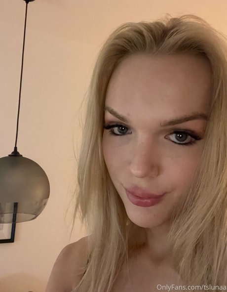 tslunaa pornstar top photos