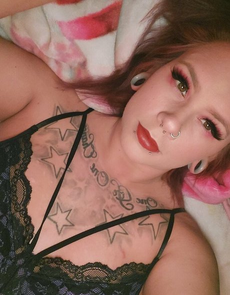 avamay6969 model art pics